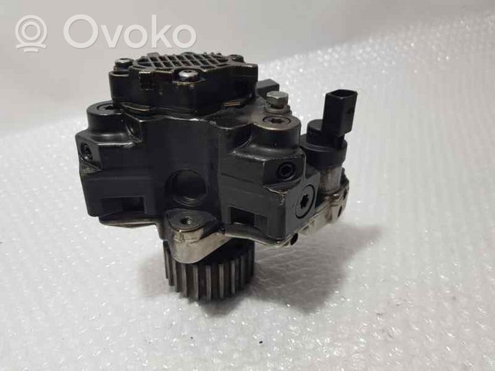 Audi Q7 4L Pompe d'injection de carburant à haute pression 057130755L