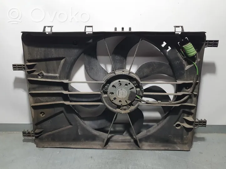 Opel Astra J Ventilatore di raffreddamento elettrico del radiatore 52430294