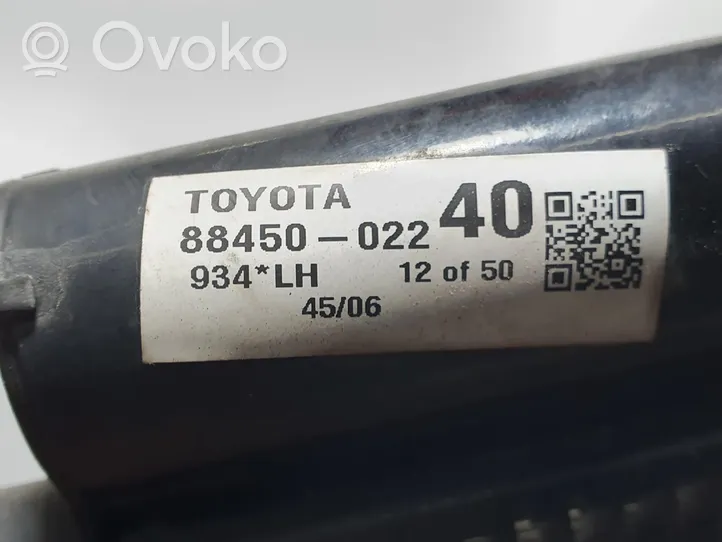 Toyota Corolla E110 Jäähdyttimen lauhdutin (A/C) 8845002240