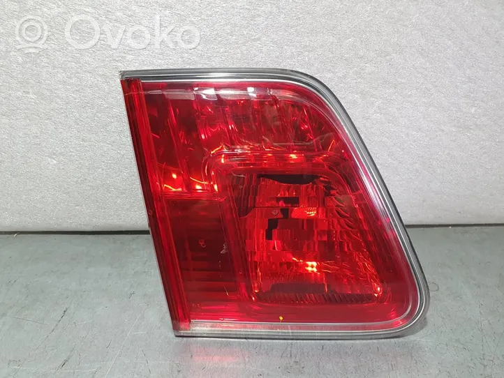 Toyota Avensis T270 Lampa tylna 8159005090