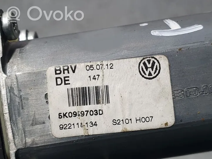 Volkswagen Golf VI Takaoven ikkunan nostomoottori 5K0959703D