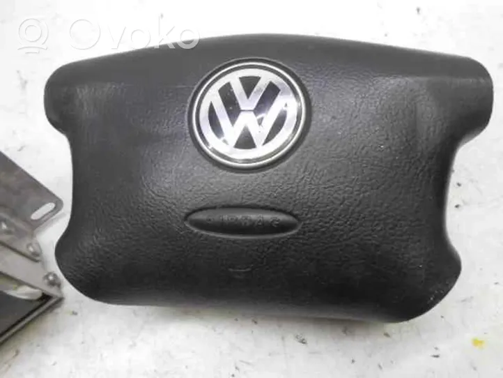 Volkswagen Golf IV Airbag set with panel 
