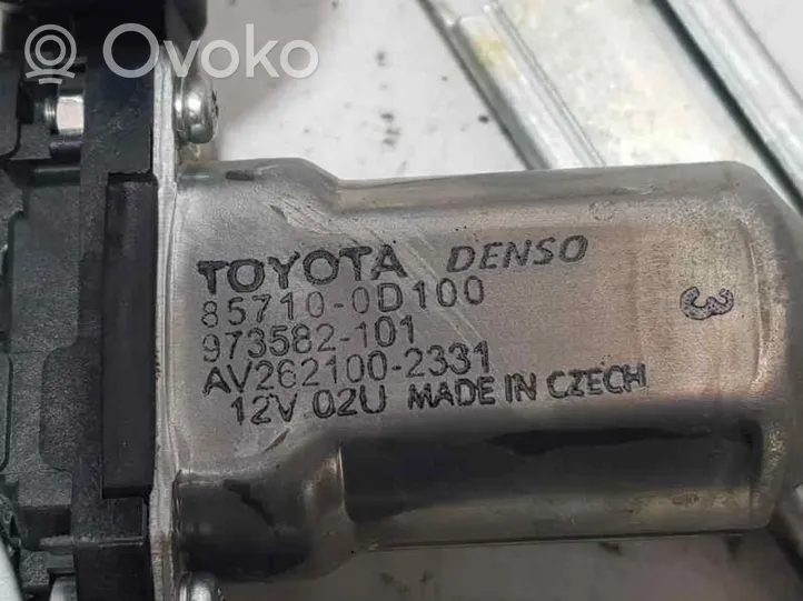 Toyota Yaris Podnośnik szyby drzwi z silniczkiem 
