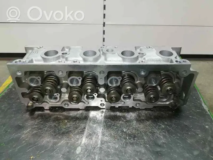 Opel Kadett E Testata motore 90090509