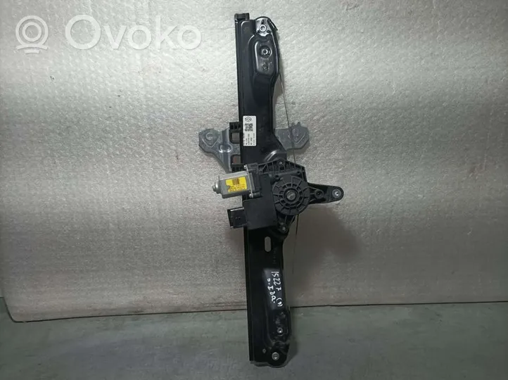 Renault Kadjar Front door window regulator with motor 807218568R