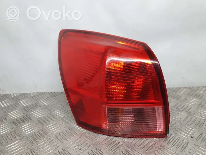 Nissan Qashqai Lampa tylna 26555JD000