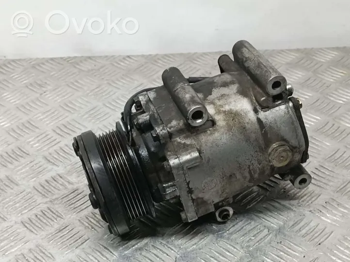 Ford Focus Ilmastointilaitteen kompressorin pumppu (A/C) 