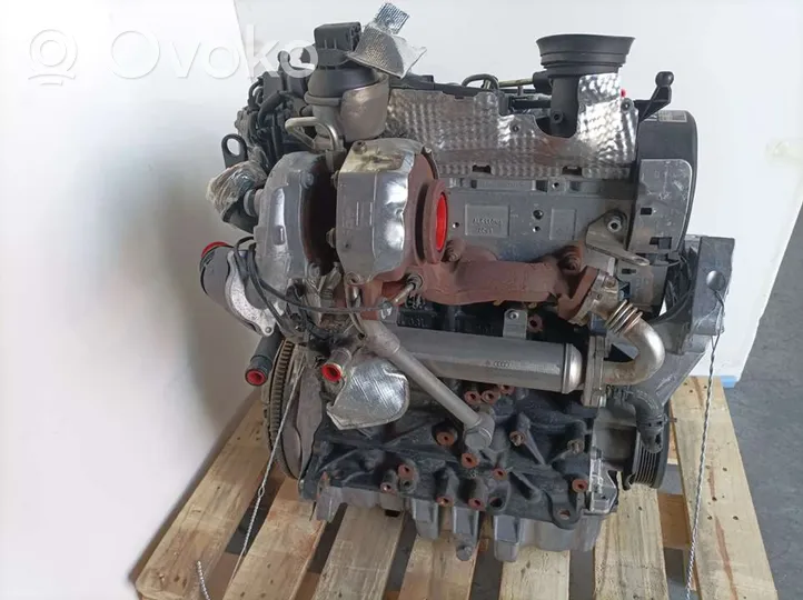 Volkswagen PASSAT B6 Silnik / Komplet CBD