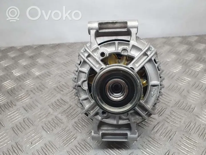 Mercedes-Benz C W204 Alternator F869972