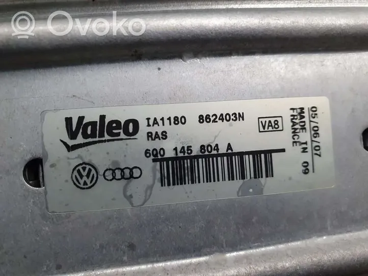 Volkswagen Polo Chłodnica powietrza doładowującego / Intercooler 6Q0145804A