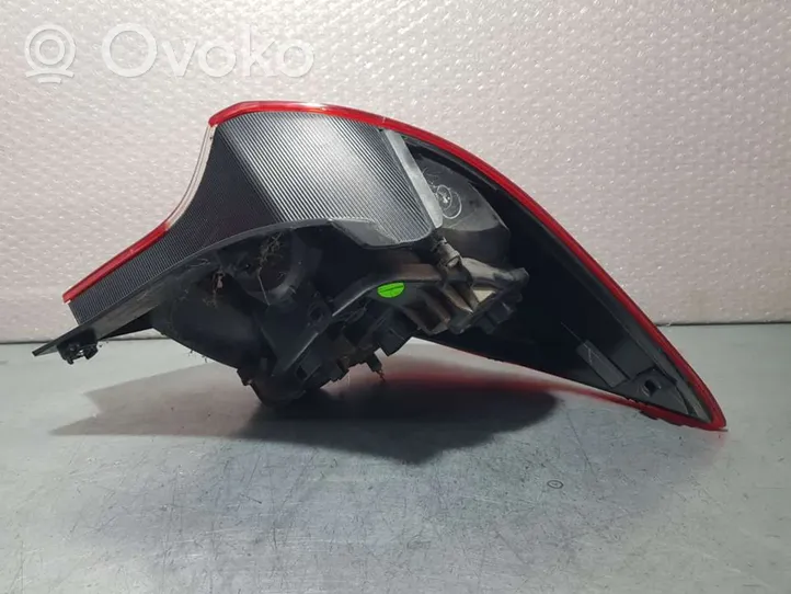 Ford Ka Galinis žibintas kėbule E4B513405AF