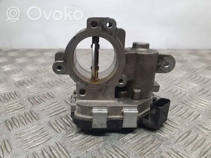 Volkswagen Polo V 6R Throttle body valve 04B128063K