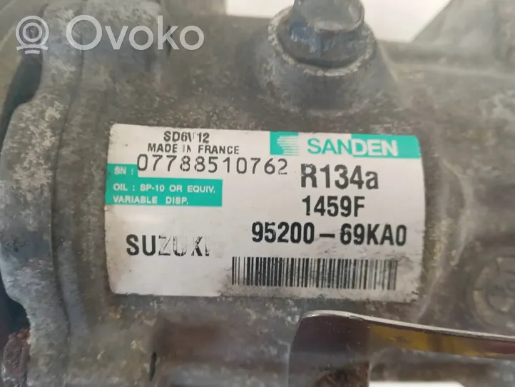 Suzuki SX4 Ilmastointilaitteen kompressorin pumppu (A/C) 9520069KA0