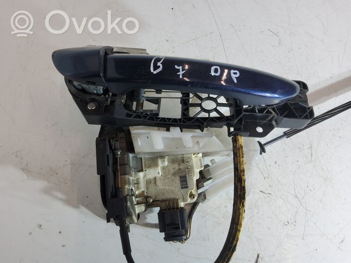 Volkswagen PASSAT B7 Klamka zewnętrzna drzwi przednich 3C2837016A