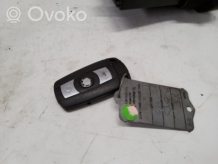 BMW X5 E70 Lecteur de carte 2070222501