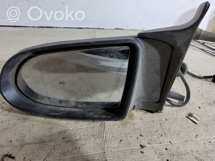 Opel Zafira A Elektryczne lusterko boczne drzwi przednich 0156017