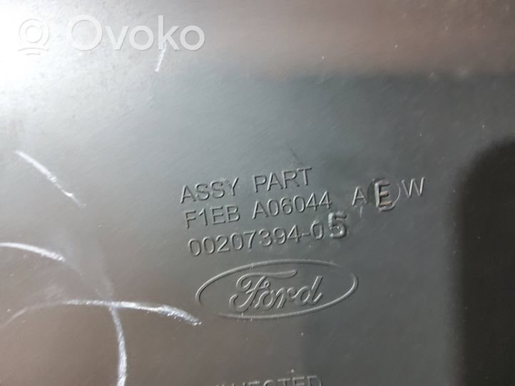 Ford Focus Couvercle de boîte à gants 0020739405