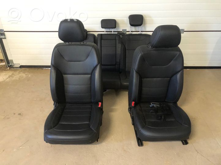 Mercedes-Benz GL X166 Set sedili 