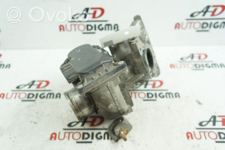 Subaru Trezia Clapet d'étranglement 261000N030