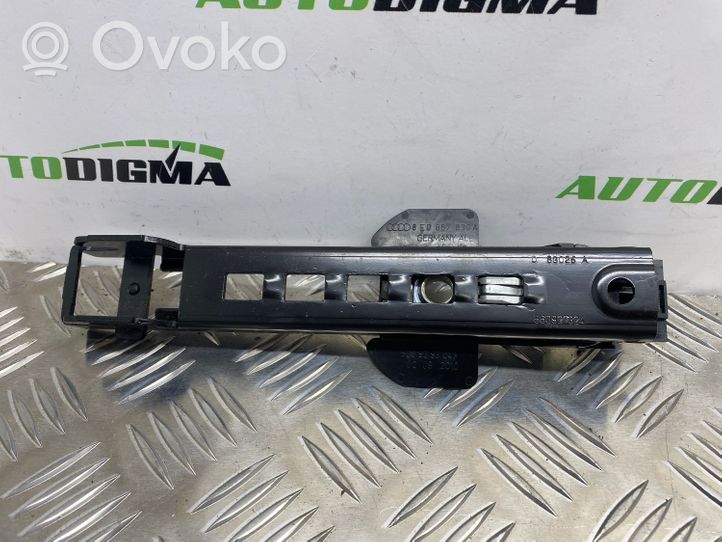 Skoda Superb B6 (3T) Rail de réglage hauteur de ceinture de sécurité 8E0857833A