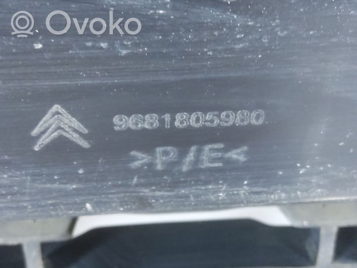 Citroen C3 Picasso Zderzak przedni 9681805980
