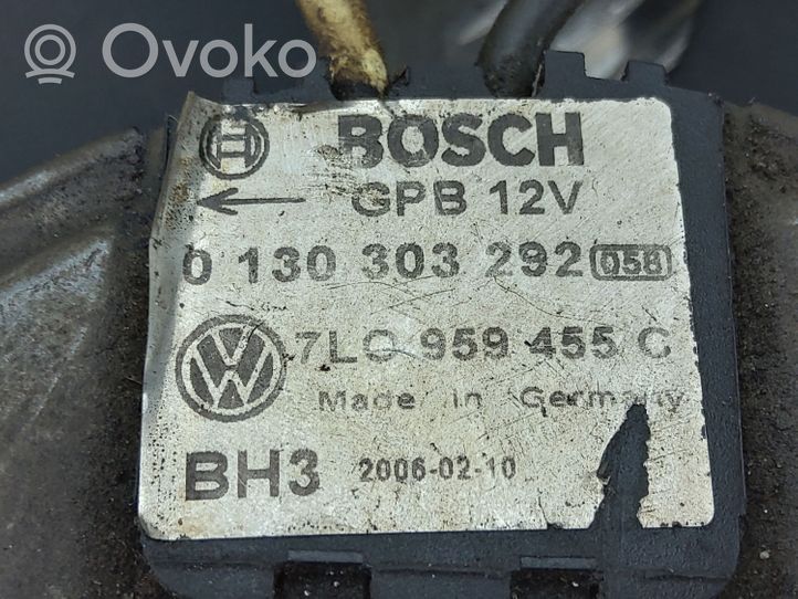 Volkswagen Touareg I Elektryczny wentylator chłodnicy 1137328172