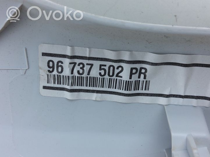 Peugeot 208 (A) Revêtement de pilier 96737502PR