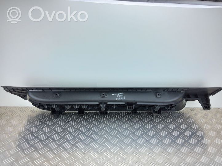 Toyota Proace Etuoven kynnyksen suojalista 9808681377