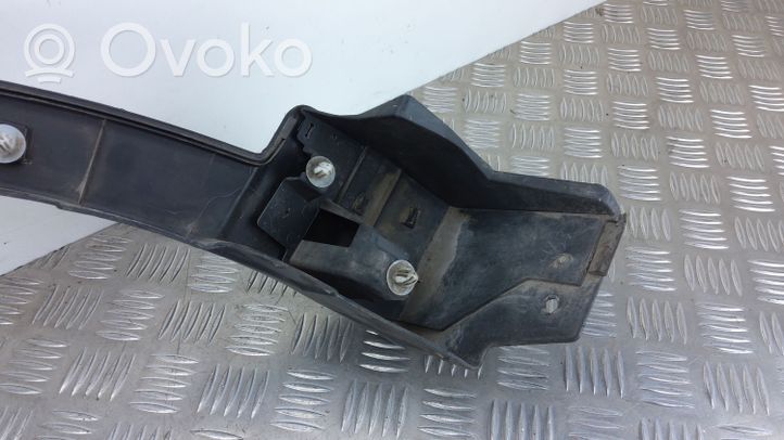 Toyota RAV 4 (XA40) Etupyöräkotelon koristelista 7560142100