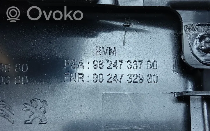 Peugeot 208 Ramka drążka zmiany biegów 9829400680