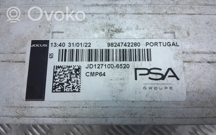 Peugeot 208 Chłodnica powietrza doładowującego / Intercooler 9824742280