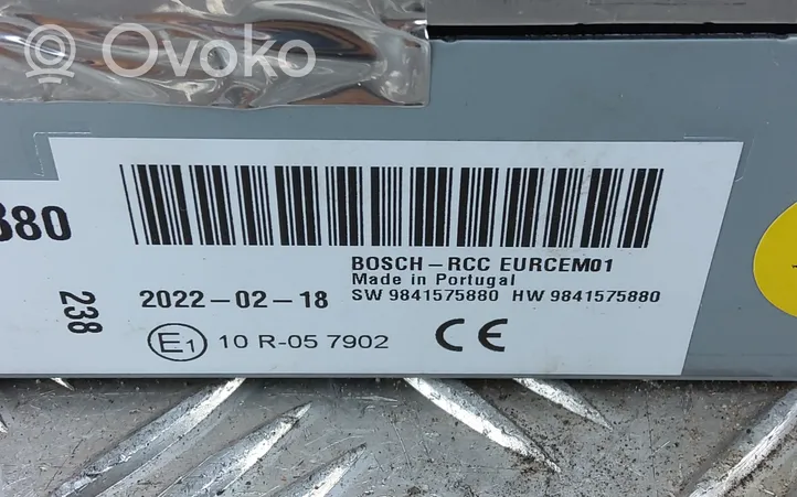 Peugeot 208 Radio/CD/DVD/GPS-pääyksikkö 9841575880