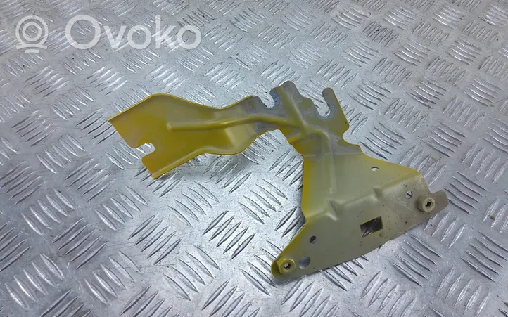 Peugeot 208 Supporto di montaggio del parafango 273817A01