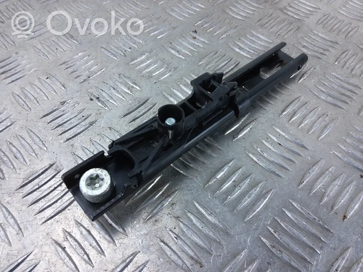 Citroen Berlingo Rail de réglage hauteur de ceinture de sécurité 9681508980