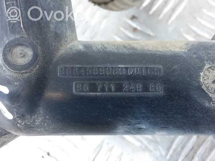 Citroen Berlingo Tuyau de liquide de refroidissement moteur 9684589080