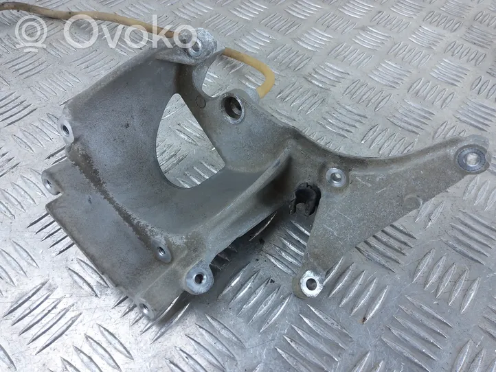 Citroen Berlingo Support de montage de filtre à carburant 9672909580