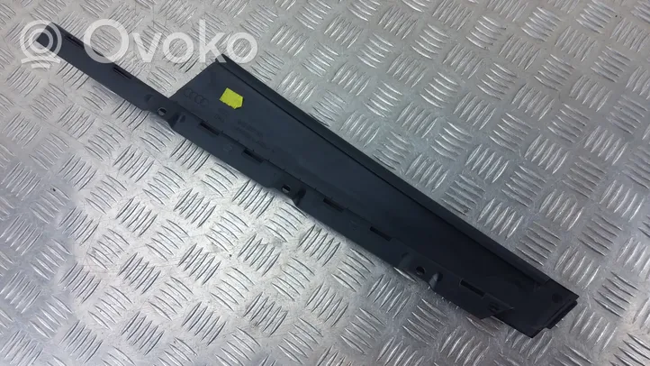 Audi A8 S8 D4 4H Rivestimento modanatura del vetro della portiera anteriore 4H0837901