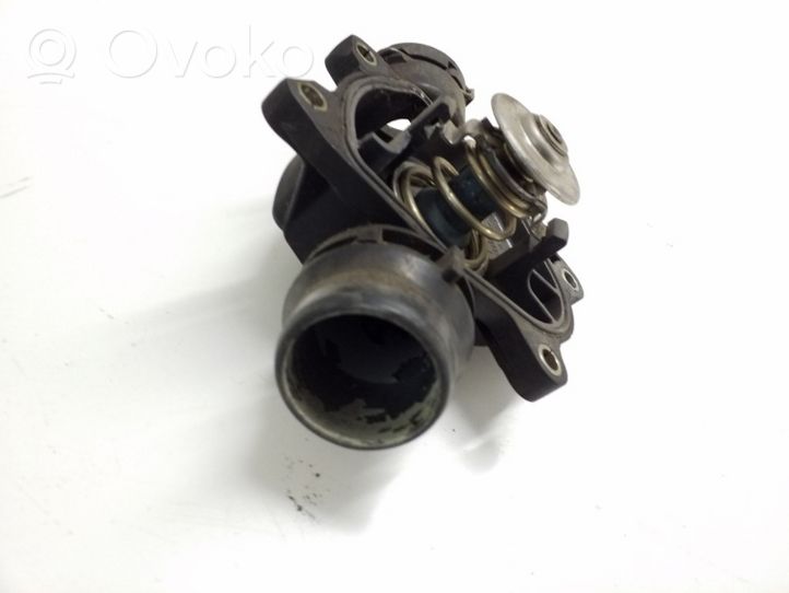 Land Rover Range Rover L322 Boîtier de thermostat / thermostat S900727ZK