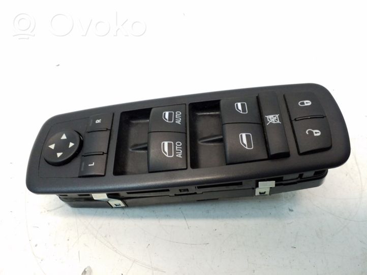 Chrysler 200 Electric window control switch 68271206AB