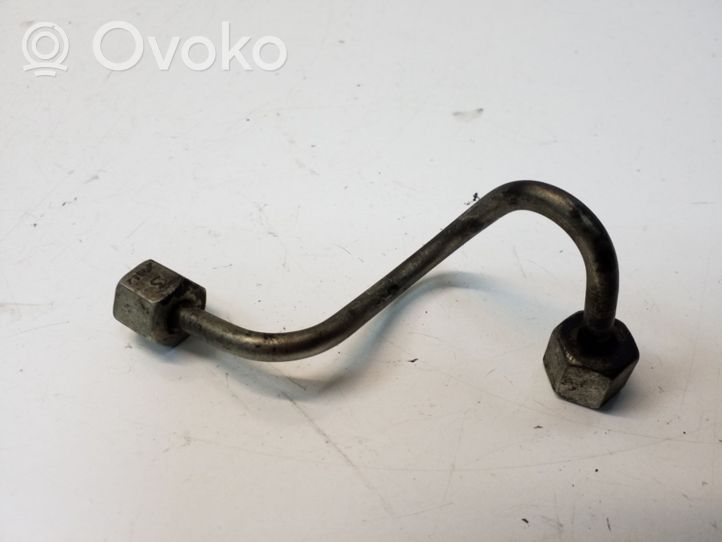 Opel Antara Fuel injector supply line/pipe 