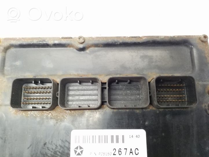 Chrysler Voyager Sterownik / Moduł ECU P68050333AA