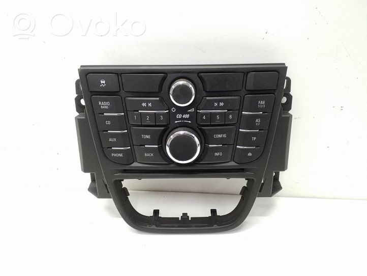 Opel Meriva B Panel radia 