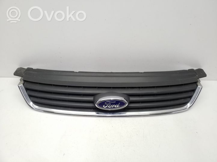 Ford Kuga I Grille calandre supérieure de pare-chocs avant 8V41R7081A