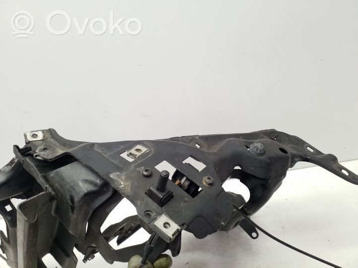 BMW 7 E65 E66 Pannello laterale di supporto del radiatore 