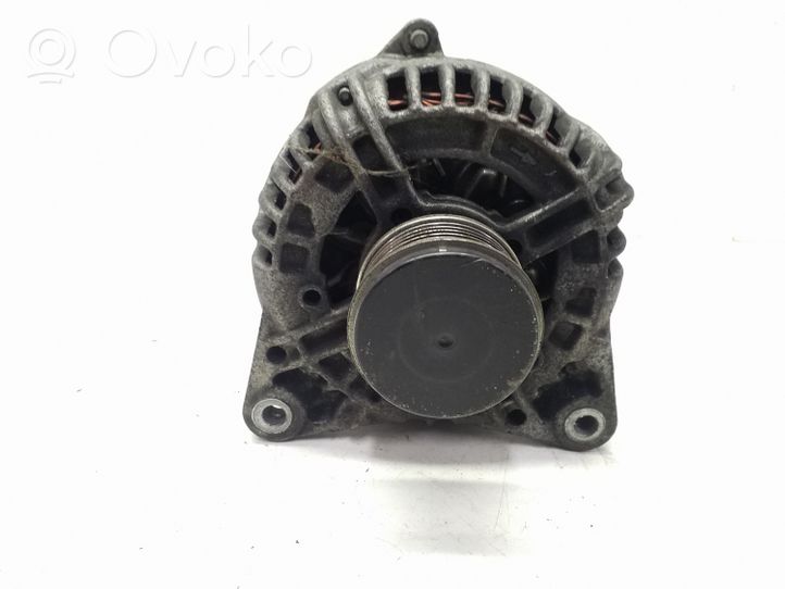 Nissan Juke I F15 Alternator 