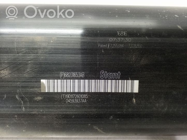 Dodge Challenger Serbatoio a carbone attivo per il recupero vapori carburante 68231653AB