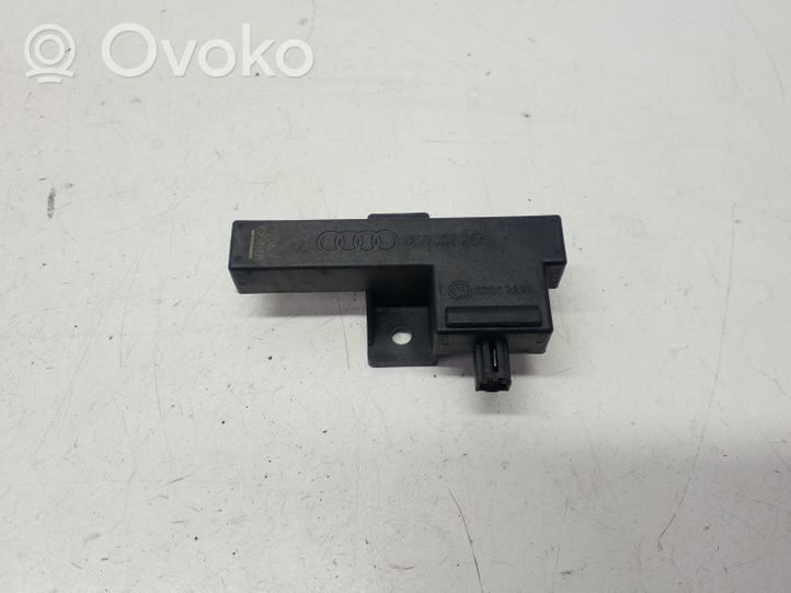 Audi A6 S6 C7 4G Antenna di sistema senza chiave 8K0907247