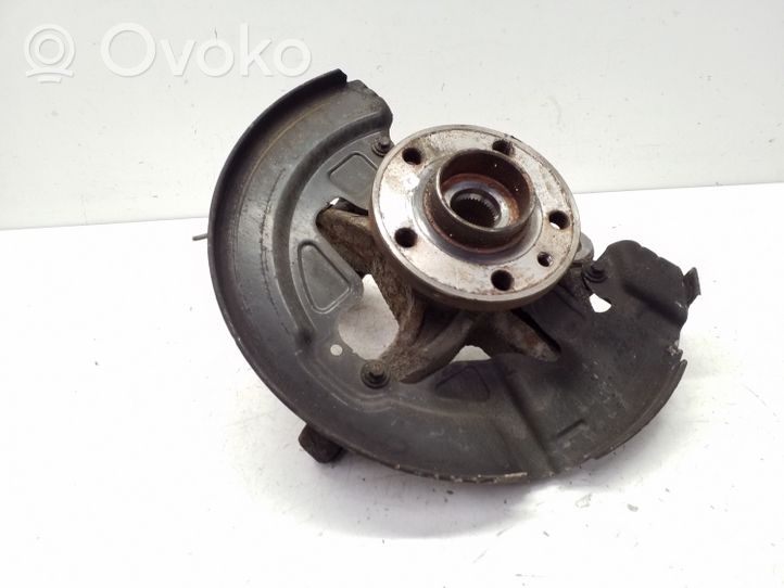 Volvo V70 Front wheel hub 6G913K170A