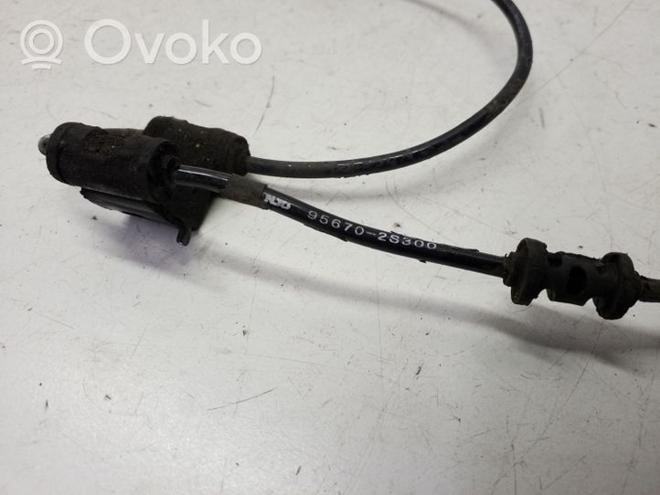 Hyundai ix35 ABS brake wheel speed sensor 956702S300