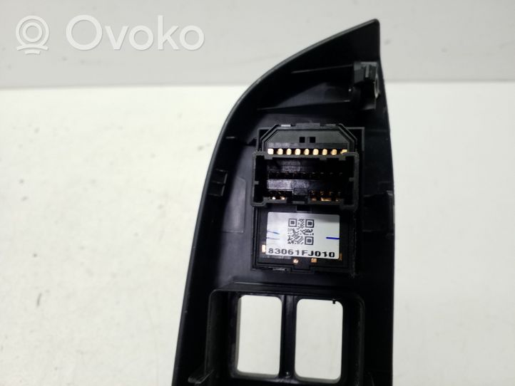 Subaru Impreza IV Przycisk regulacji lusterek bocznych 83061FJ010